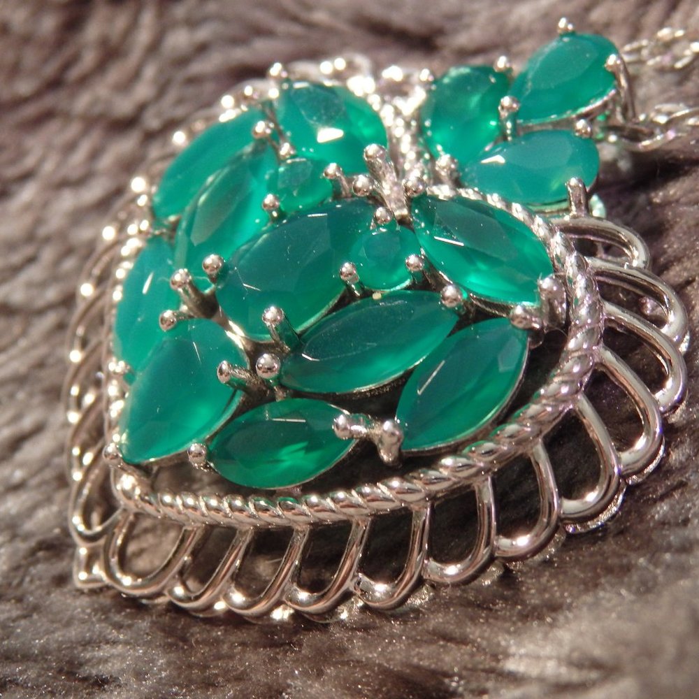 Green Onyx on Silver, Heart Pendant